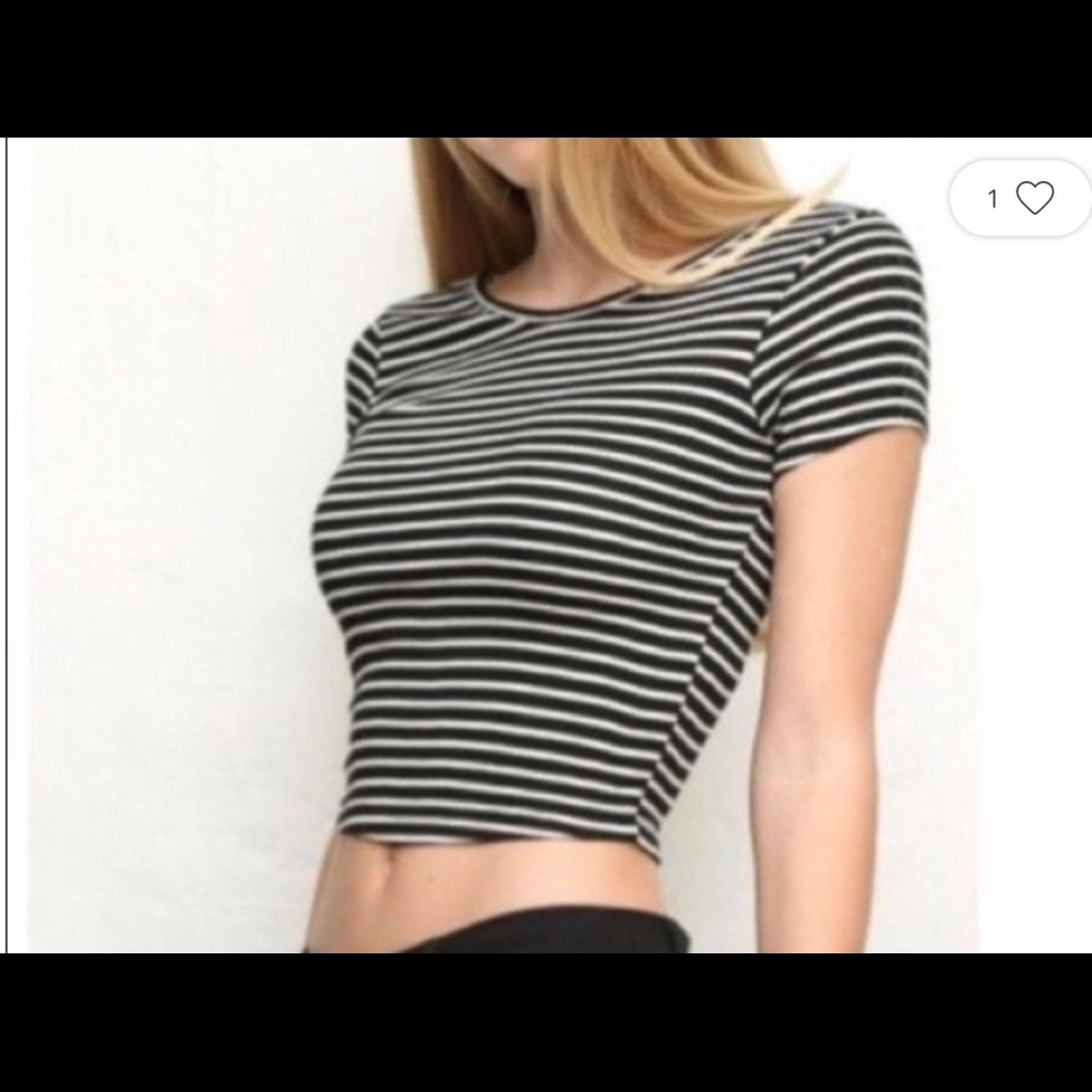 MOVING SALE Brandy Melville Fitted b&w crop top